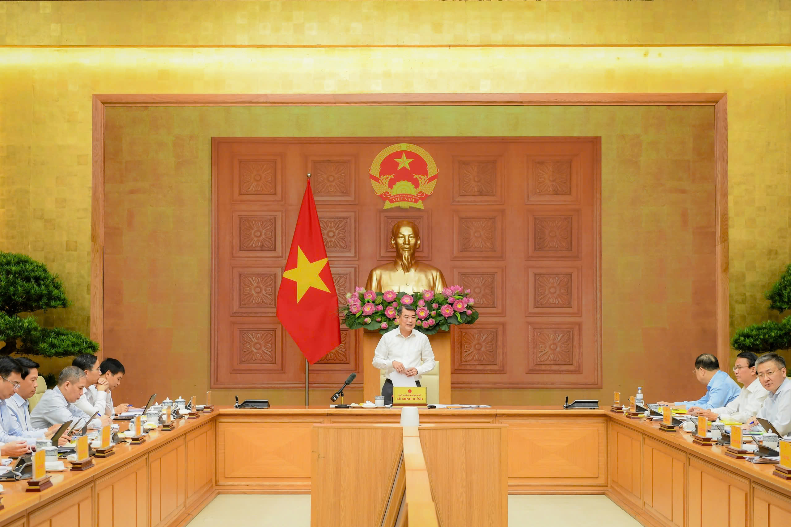 29.4.26_TTg lam viec voi NHNN 3.jpg